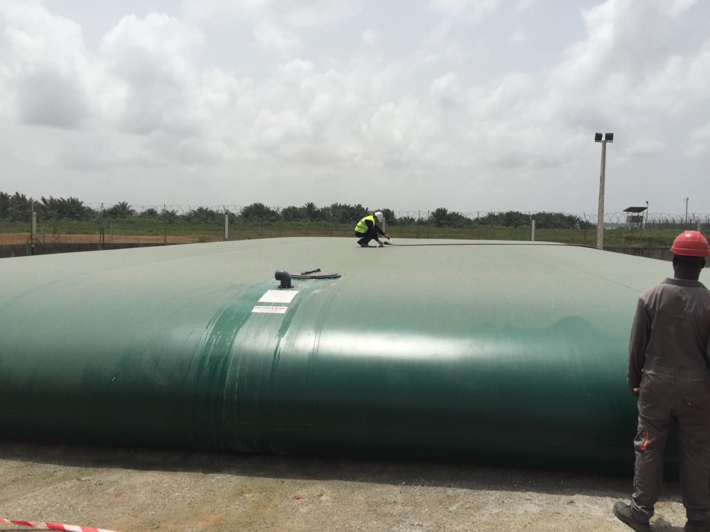 Bâche à eau : pour le stockage des fluides en Afrique ...